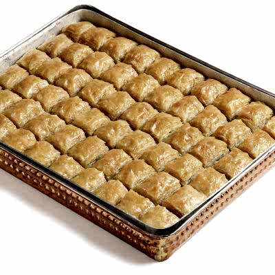TEPSİ FISTIKLI BAKLAVA (2,3 KG) - MADO